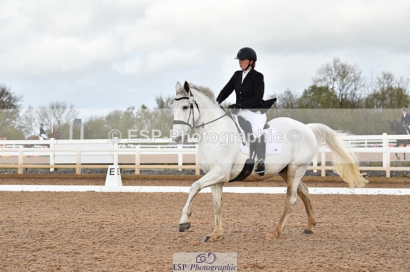 231104A-115110-01610 - Cls 5 Novice 37A