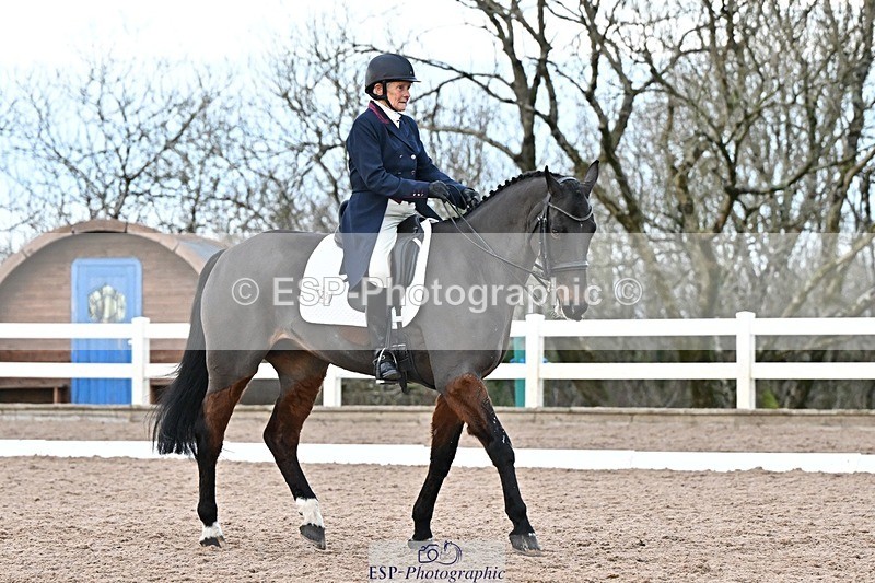 241214-152304-03208 - 123-Susan.Lanz-Wellshead.Foxtrot