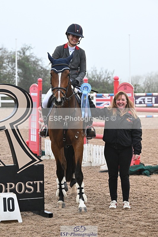 241102A-150528-05719 - SAT Cls 16 Winter 1.25 Jump Off