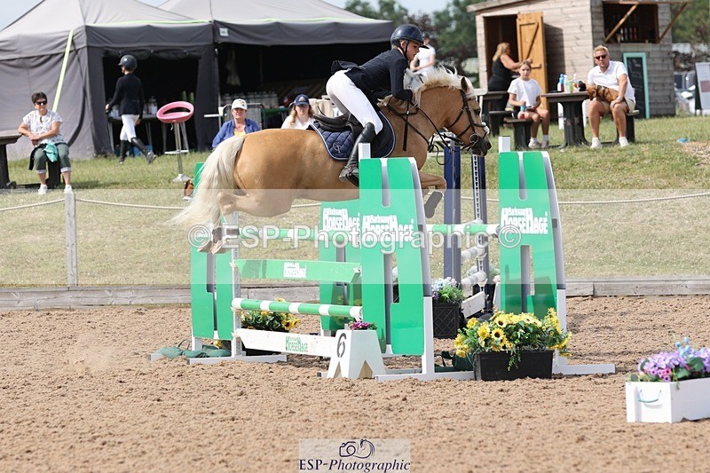 250629-164055-13370 - Cls 30 138cm HOYS Qualifier