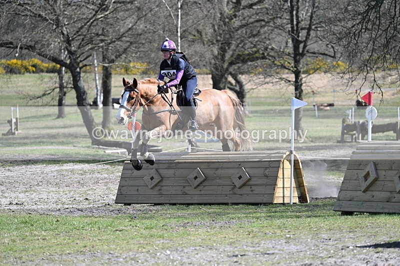 WJ7_0873 - XC Time 13:13 to 13:21