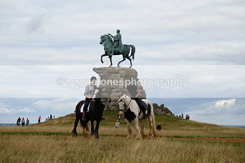 DSC_6607 - Time at Statue 12:45 to 13:15