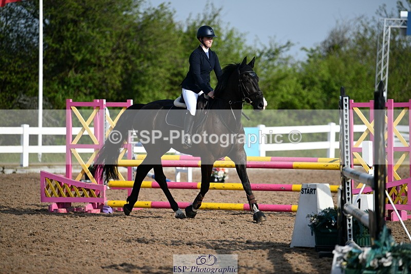 240511A-082813-10567 - Cls 27 85cm National Am Quali