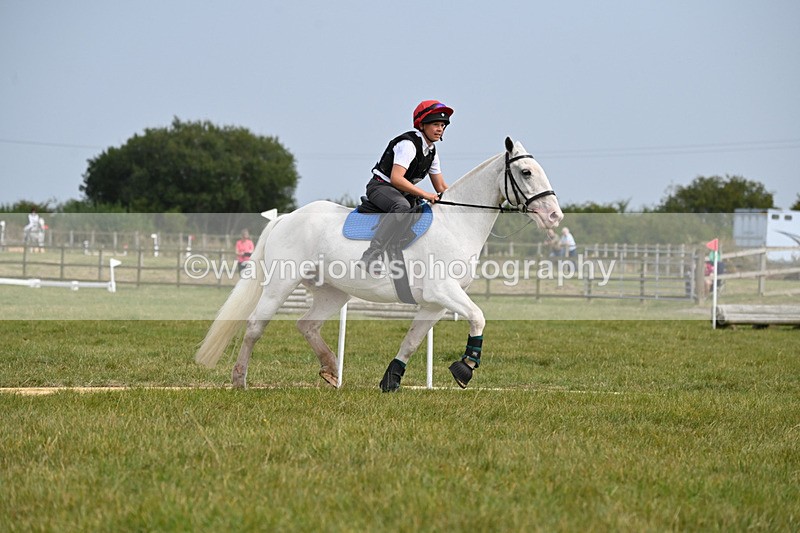 WJ6_1596 - 60cm XC Time 13:22 to 13:53