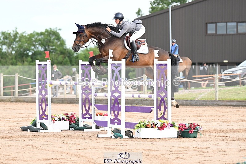 240721A-083516-16585 - Cls 20, 1 Star Gold Tour 1.35m