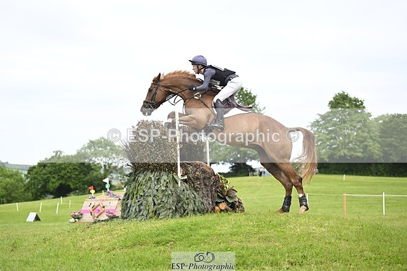 240525-153814-16836 - 221-LAGANS_RICE_STAR-Oliver_Thompson