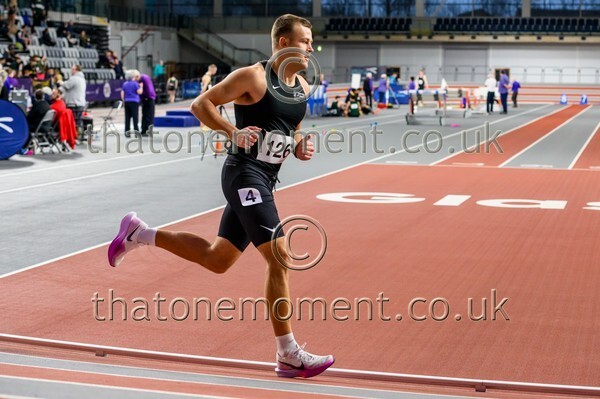 StudInd-915669 - Track Male Set Two