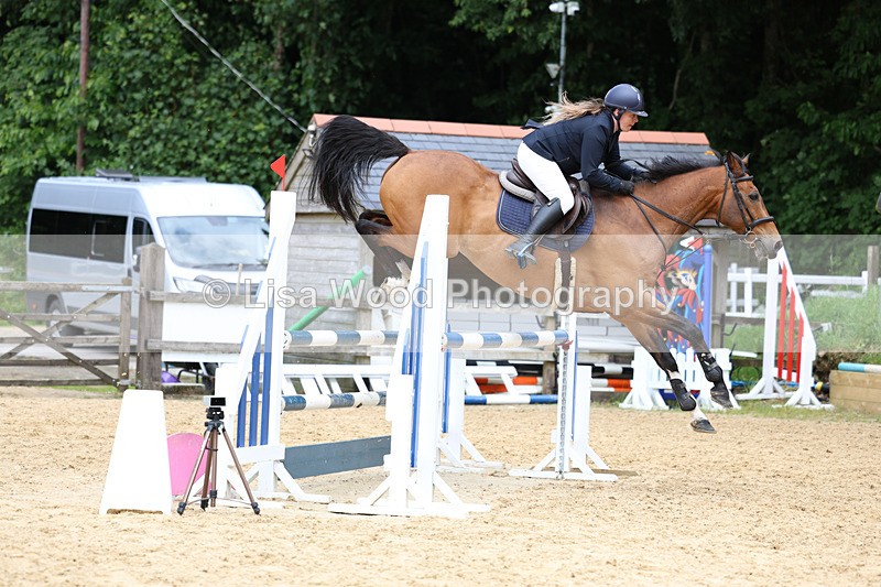 3E7A4296 - Class 7: Senior Newcomers/1.10m open