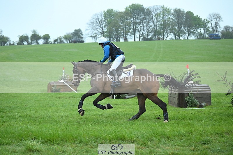 250418-165504-07594 - 304-Danielle.Mccormack-HILDARE.REGARDE.MOI