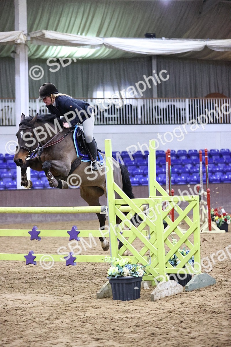 SBM_2708 - Class 9 - Senior Newcomers/ 1.10m Open