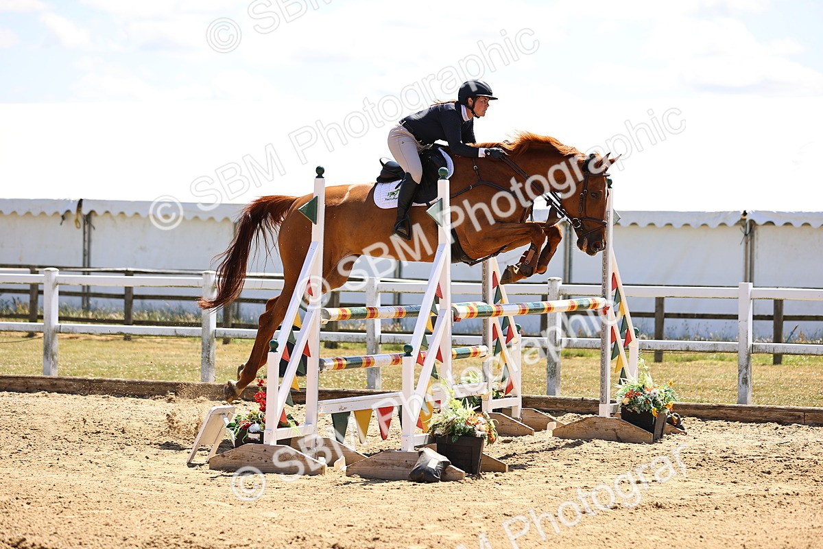 SBM_014783 - Class 15 - Senior Newcomers - 1.10m Open