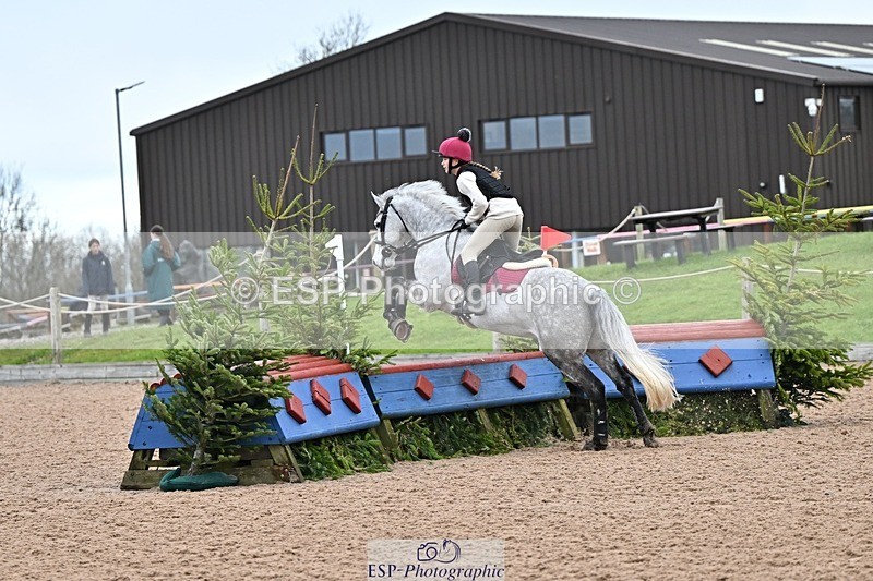 241215-101026-00195 - 70cm