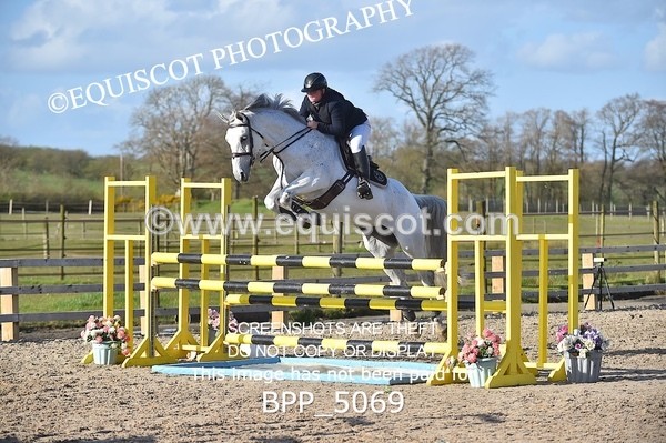 BPP_5069 - CLASS 14 GFS Senior Newcomers/ 1.10m Open