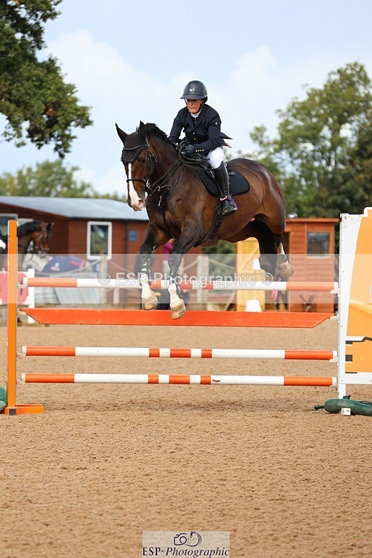 250911-121336-01381 - Cls 3 Snr Foxhunter