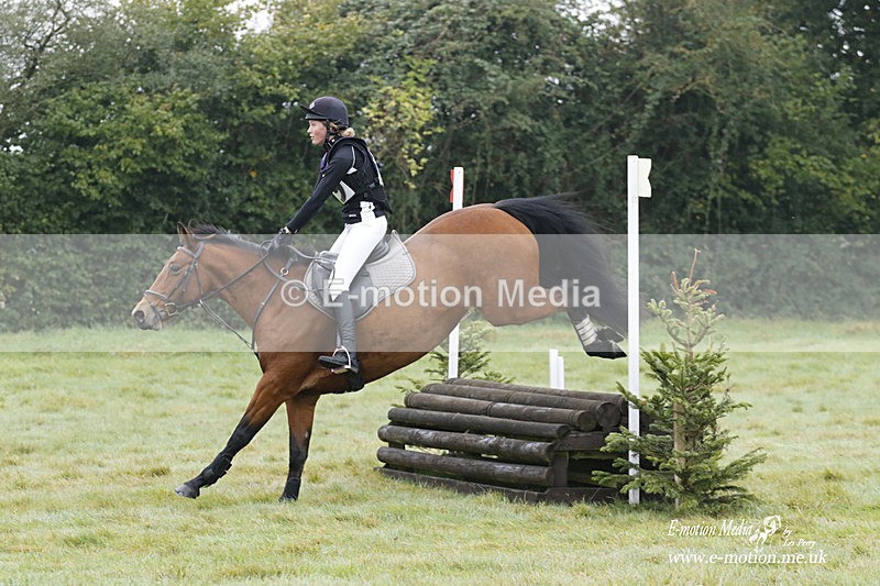 WWHT 171021 0486 - Novice Restricted (0.80m)  17/10/21