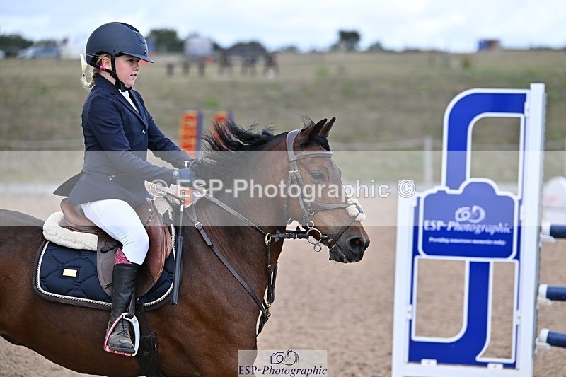 250826-152158-00093 - Clear Round and 60cm