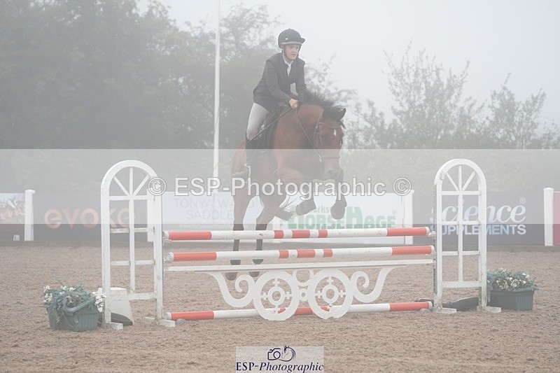 251003-103137-00076 - Cls 6 British Novice and 90cm