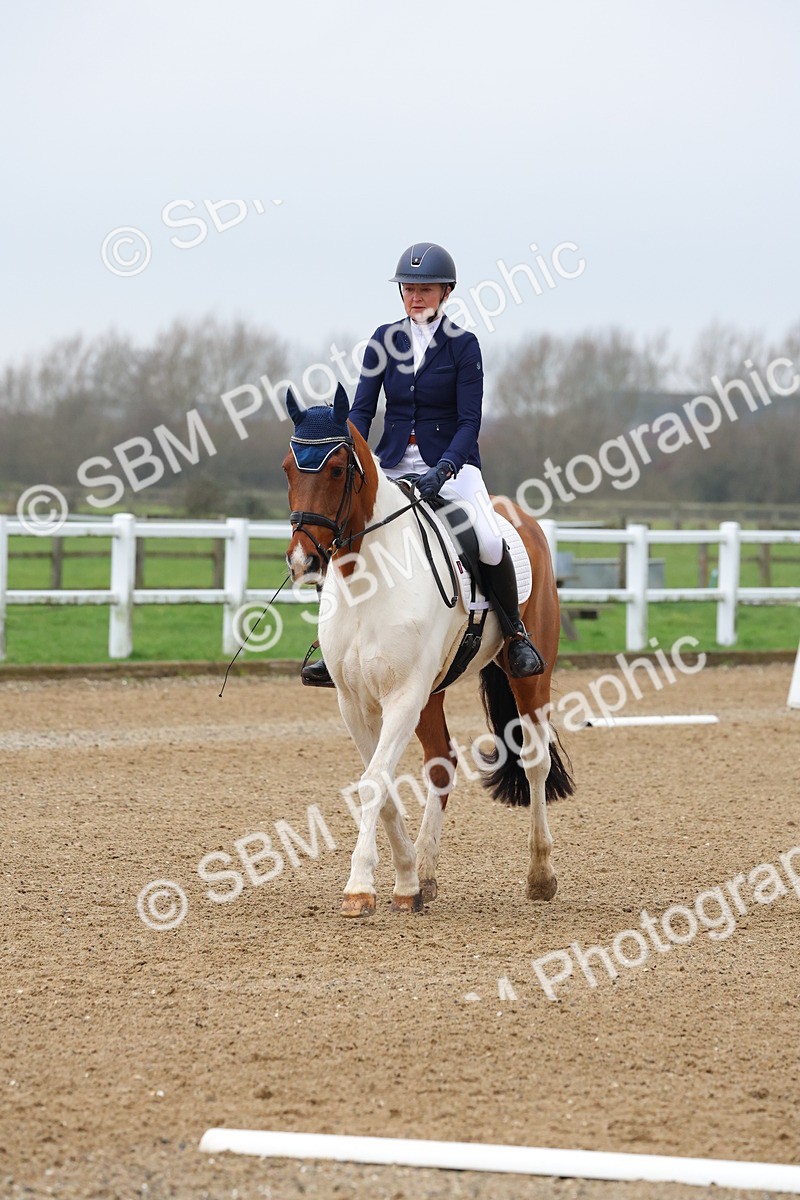 SBM_001178 - Class 8-11 - Novice 2 - Elementary 2