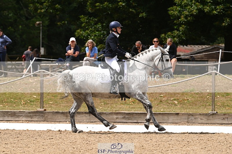 250720A-123141-10335 - 022-Vanessa.Capps-Catch.the.Moment