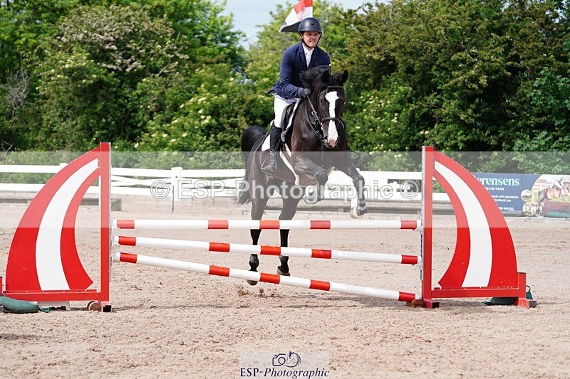 250525-105046-09175 - Cls 32 A&B Snr Brit Nov & 90cm Open