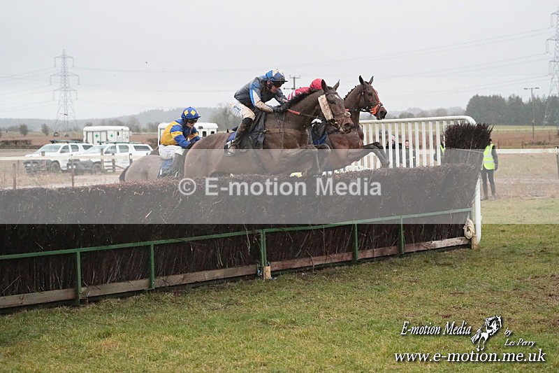 PtP 260125 1088 - Cocklebarrow Point-to-Point racing with the Heythrop Hunt 26/01/25