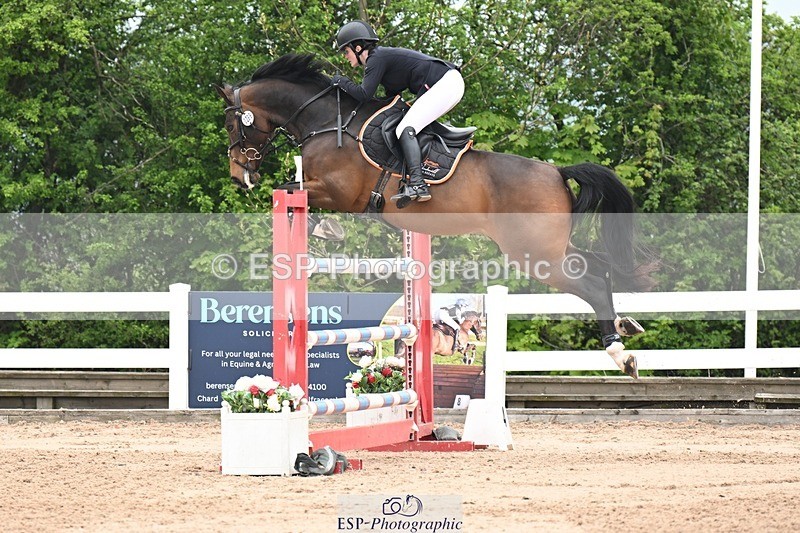 250424-133905-04649 - Cls 5 - 2 Star Medium Tour