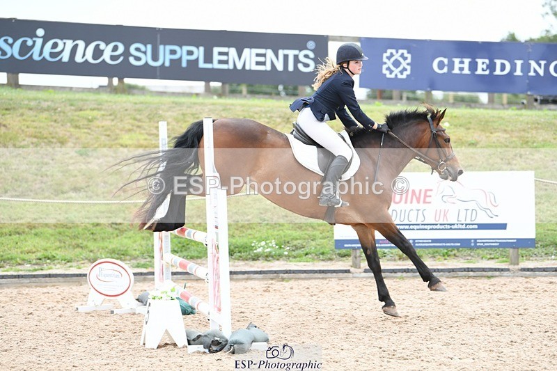 250807-111309-00511 - 90cm Round 1