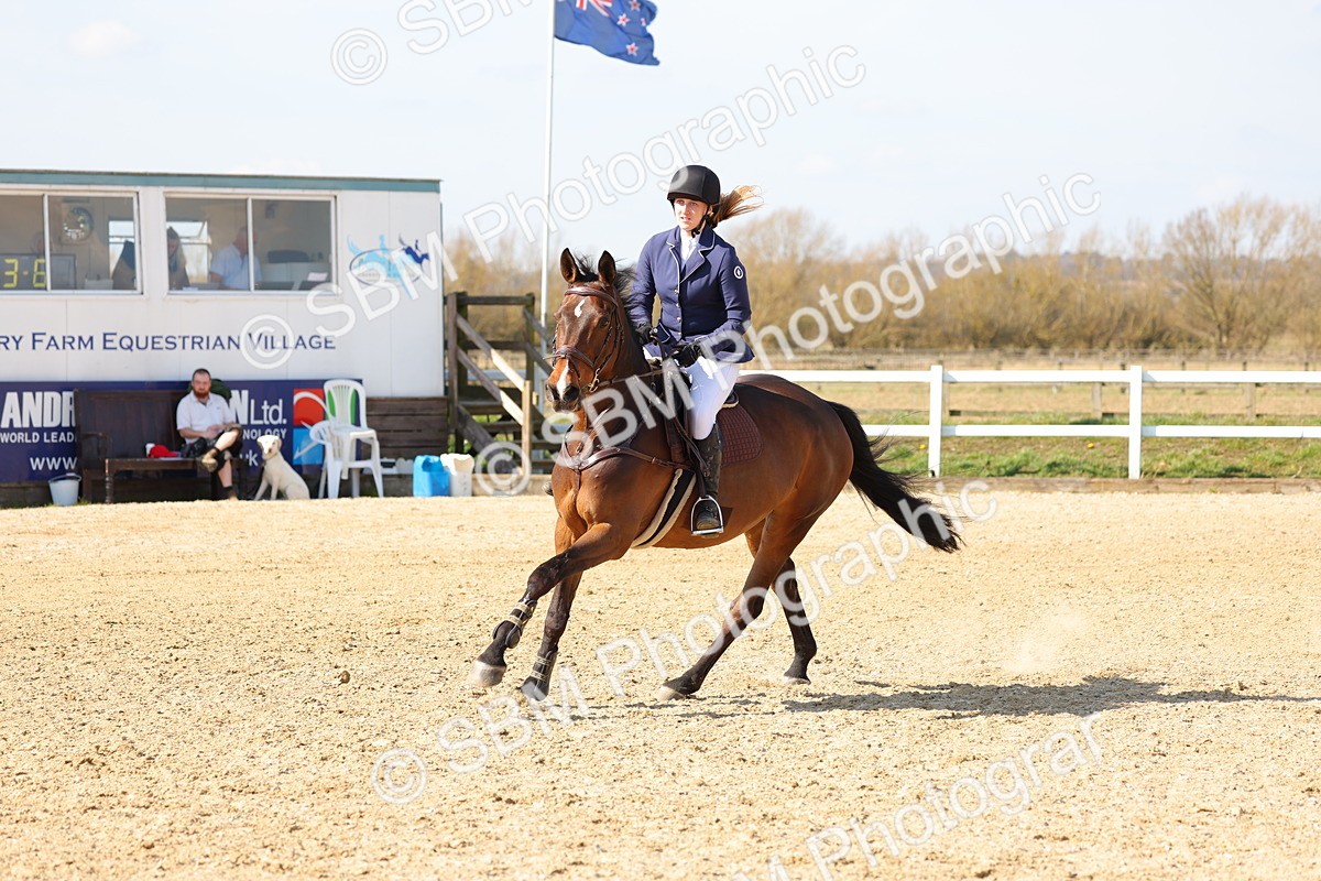 SBM_001065 - Class 3 - Senior Discovery - 1.00m
