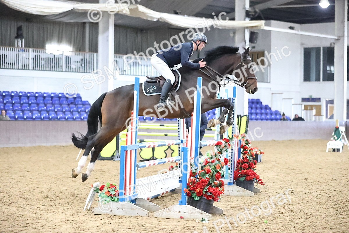 SBM_003383 - Class 11 - Senior Newcomers 1.10m