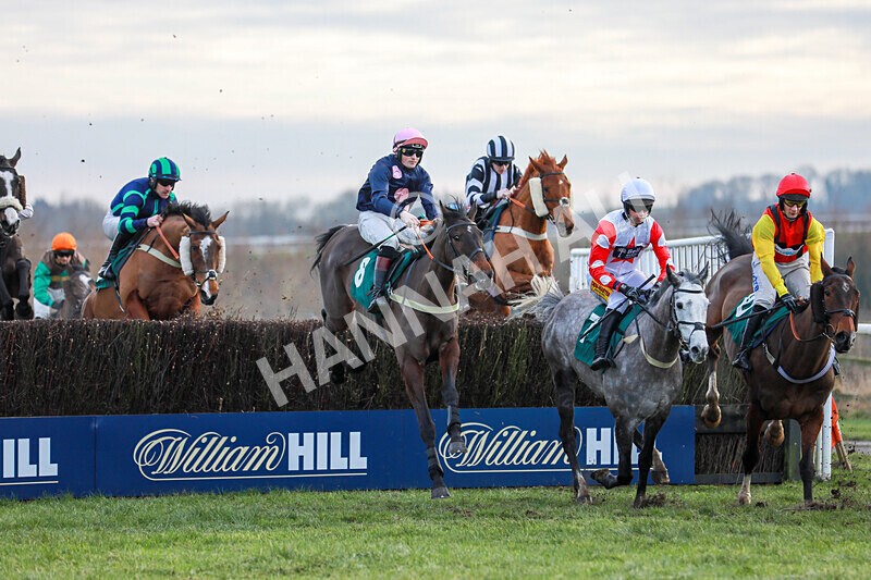 220125-Race 3-Emotional Roller-3603 - Race 3