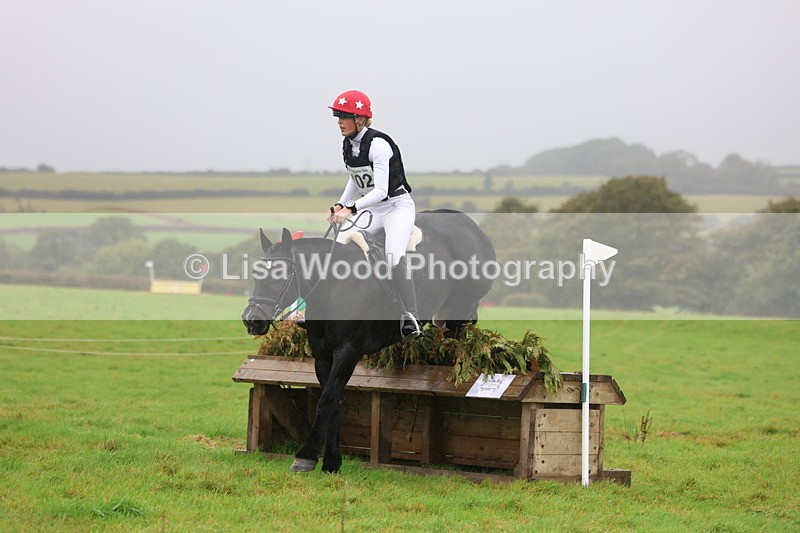 3E7A1769 - Class 4: 80cm: Box