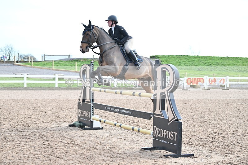 231208A-120929-00587 - Cls 5 Newcomers & 1.10m Open