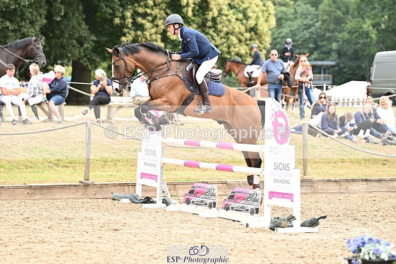 250706A-135530-19812 - Cls 49 Snr 1.10m Grand Prix