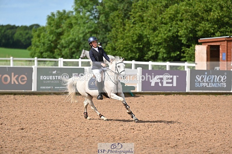 260628-094433-07013 - Cls 36 Pony Discovery + 90cm Open