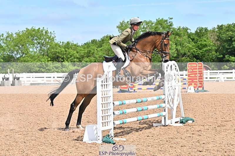 240619A-111311-00040 - Cls 1 British Novice and 90cm Open