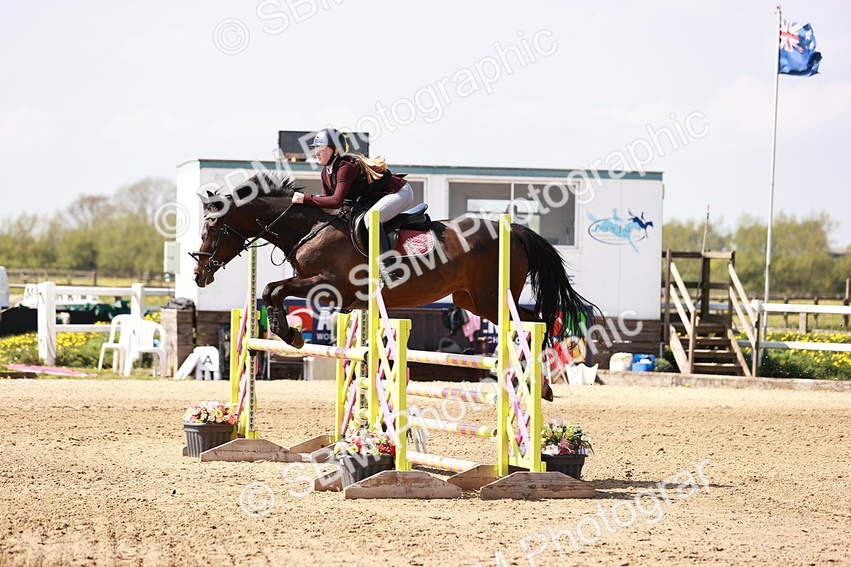  - Class 23 - Senior 1.05m