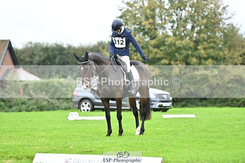 241024-105454-02311 - 312-Charlotte.Bradbury-KENSINGTON.EMPIRE