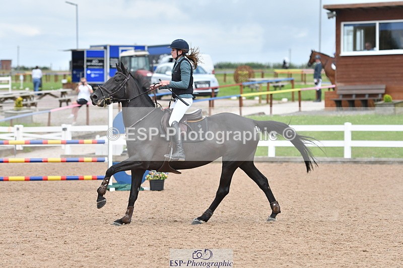 240727A-153321-06187 - Cls 24 1.05m Amateur Qualifier