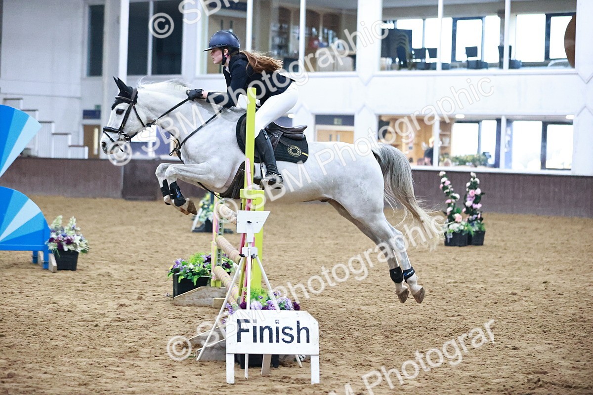 SBM_003103 - Class 13 - Blue Chip Pony Newcomers 1.00m