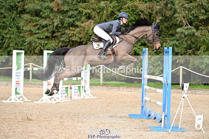 250322A-164058-03598 - Cls 14 Snr Fox & 1.20m Open