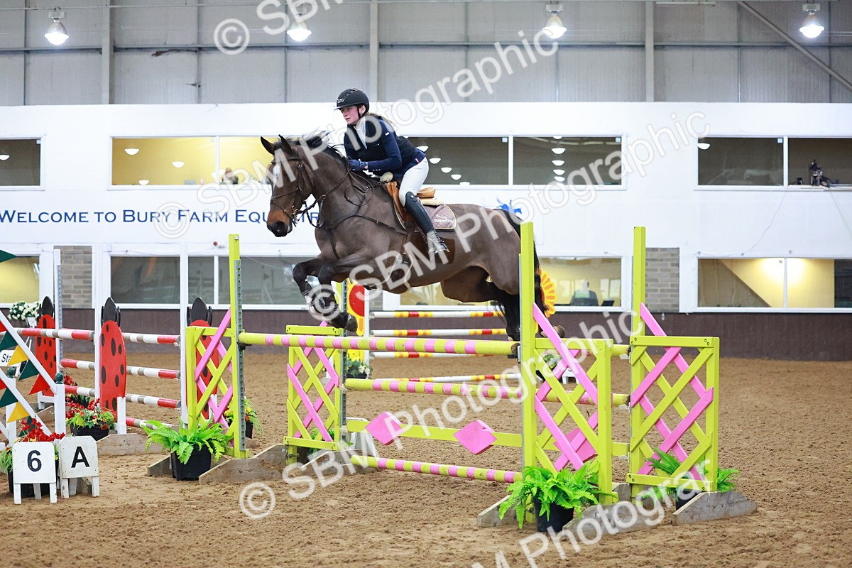 SBM_003711 - Class 11 - Senior Foxhunter - 1.20m