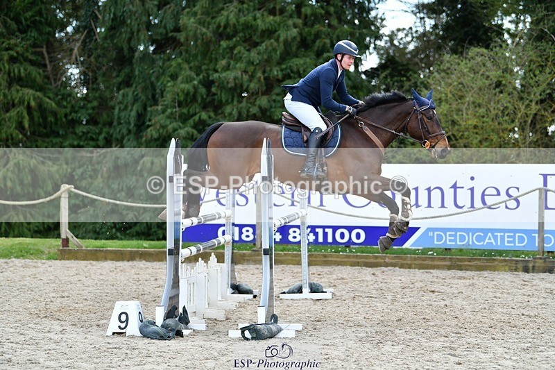 240324-123953-02622 - Cls 9 Snr 1.05m Open