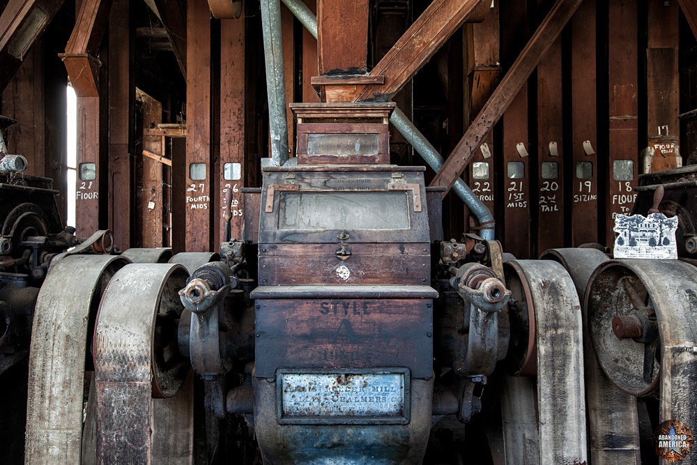  - ABANDONED PLACES