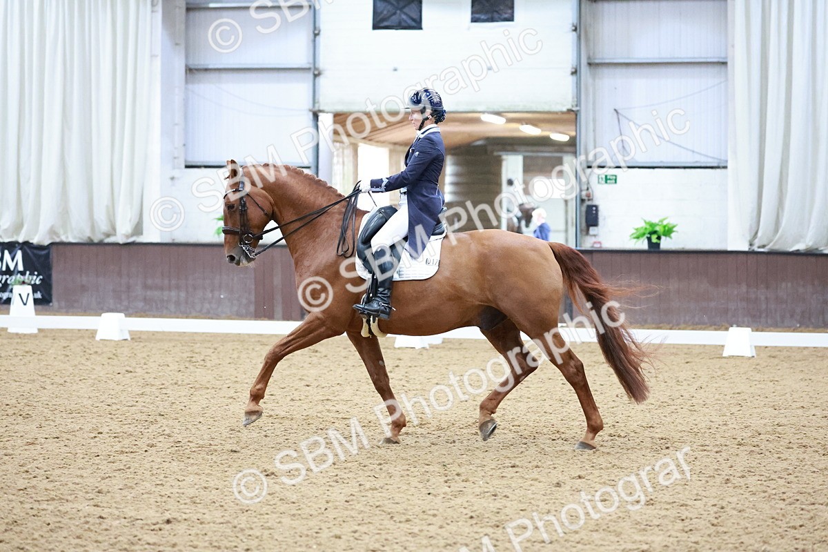 SBM_020848 - Class 13 - FEI INT I - 16.26-17.14