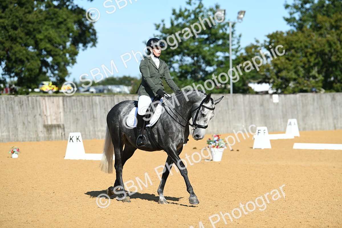 SBM_17966 - D4 - Small Tour Championship - Intro B