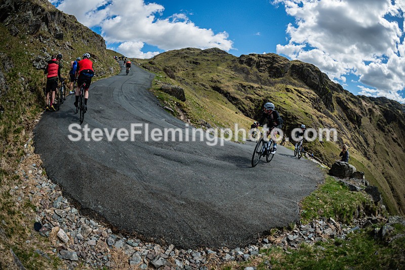 142203 - Hardknott Hairpin 14.00 - 15.00