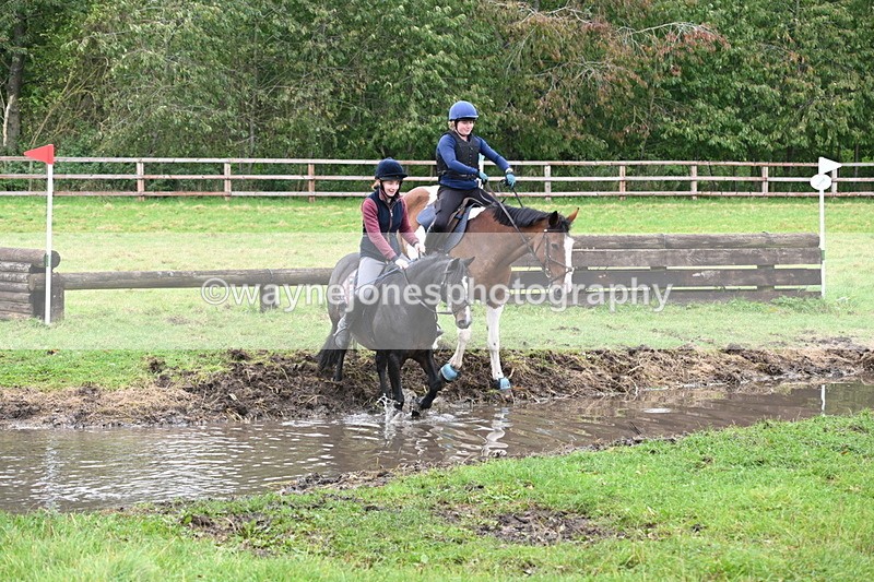 WJ6_7136 - Time at Photographer 13:06 to 13:23
