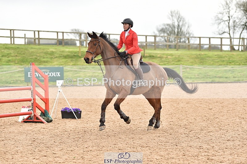 240331A-113346-00738 - 1m First Round