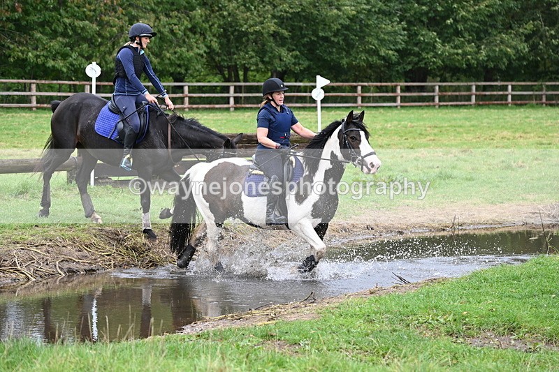 WJ6_2860 - Time at Photographer 11:01 to 11:20