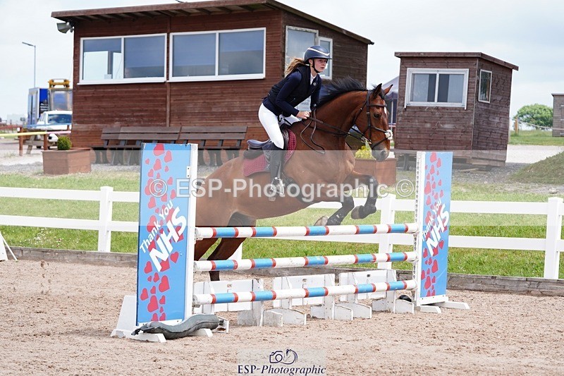 250525-123830-09448 - Cls 33 A&B Snr Disc & 1.00m Open